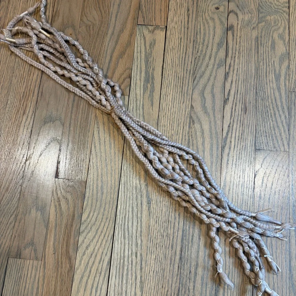 NWOT 9 Braided Double-ended Alpaca Wool Hair Extensions in Almond - Set